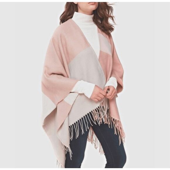 Soia & Kyo Woven Miku-S Scarfigan w/Fringe, One Size - Picture 4 of 11